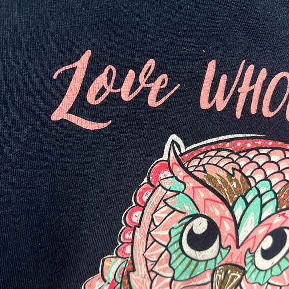 Simply Southern collection Owl “Love Whoo you are” long sleeve shirt - Picture 8 of 9